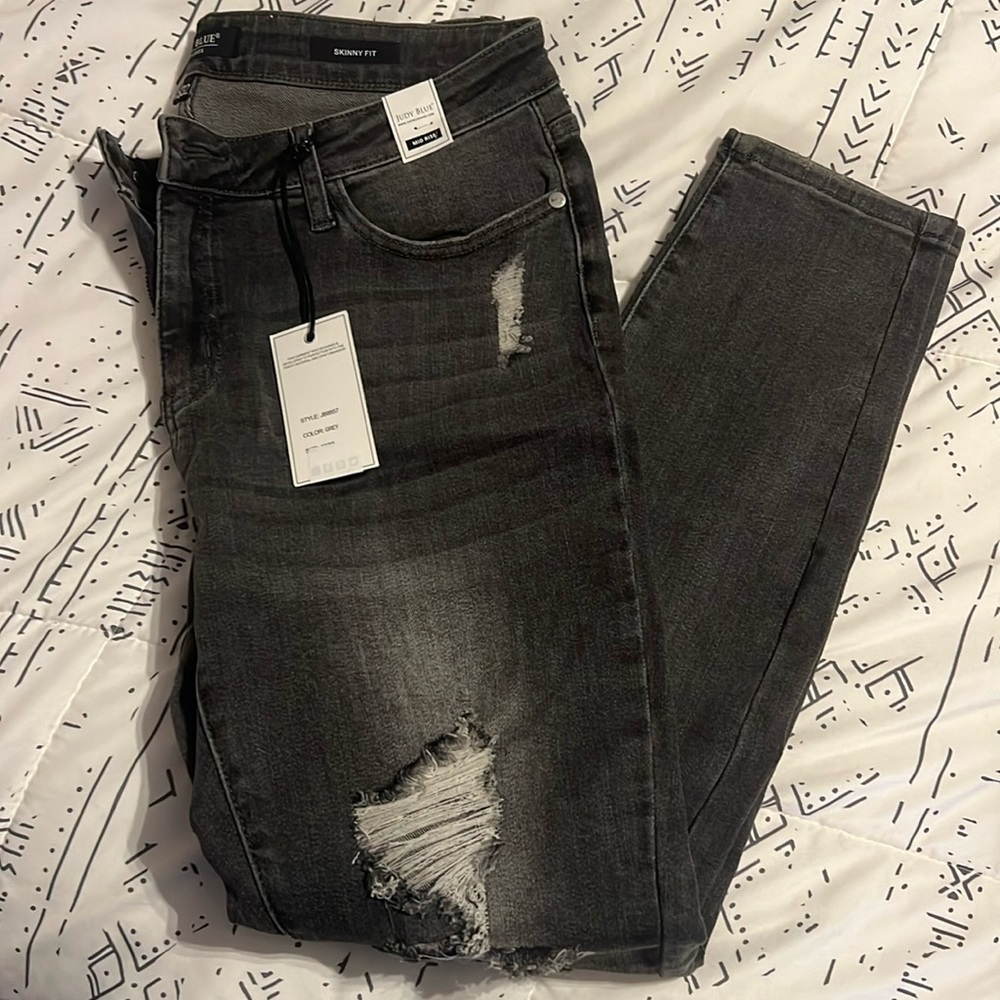 Judy Blue - brand new with tags. Mid rise, skinny fit, size 15